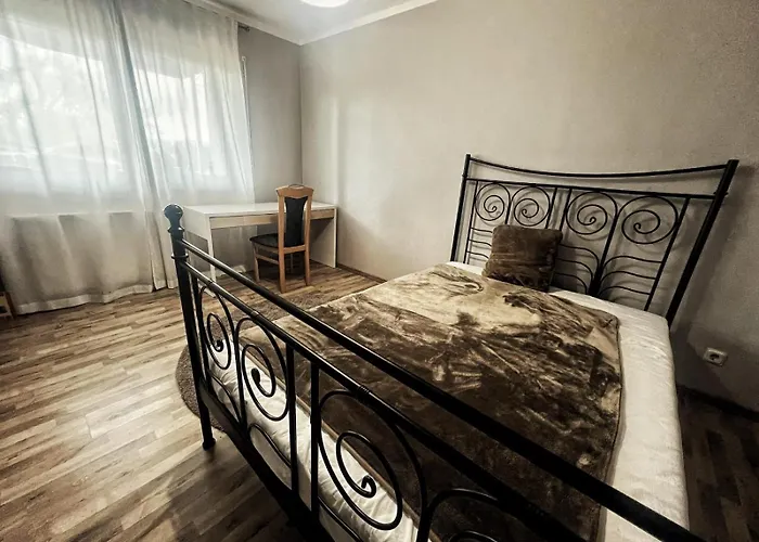 Monteurswohnung Naehe Koeln *